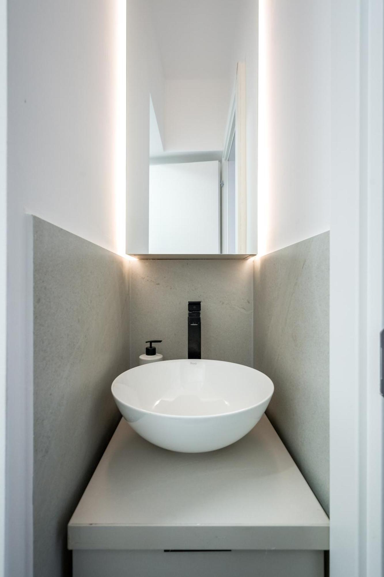 Majestic Downtown Apartment Bukares Bagian luar foto